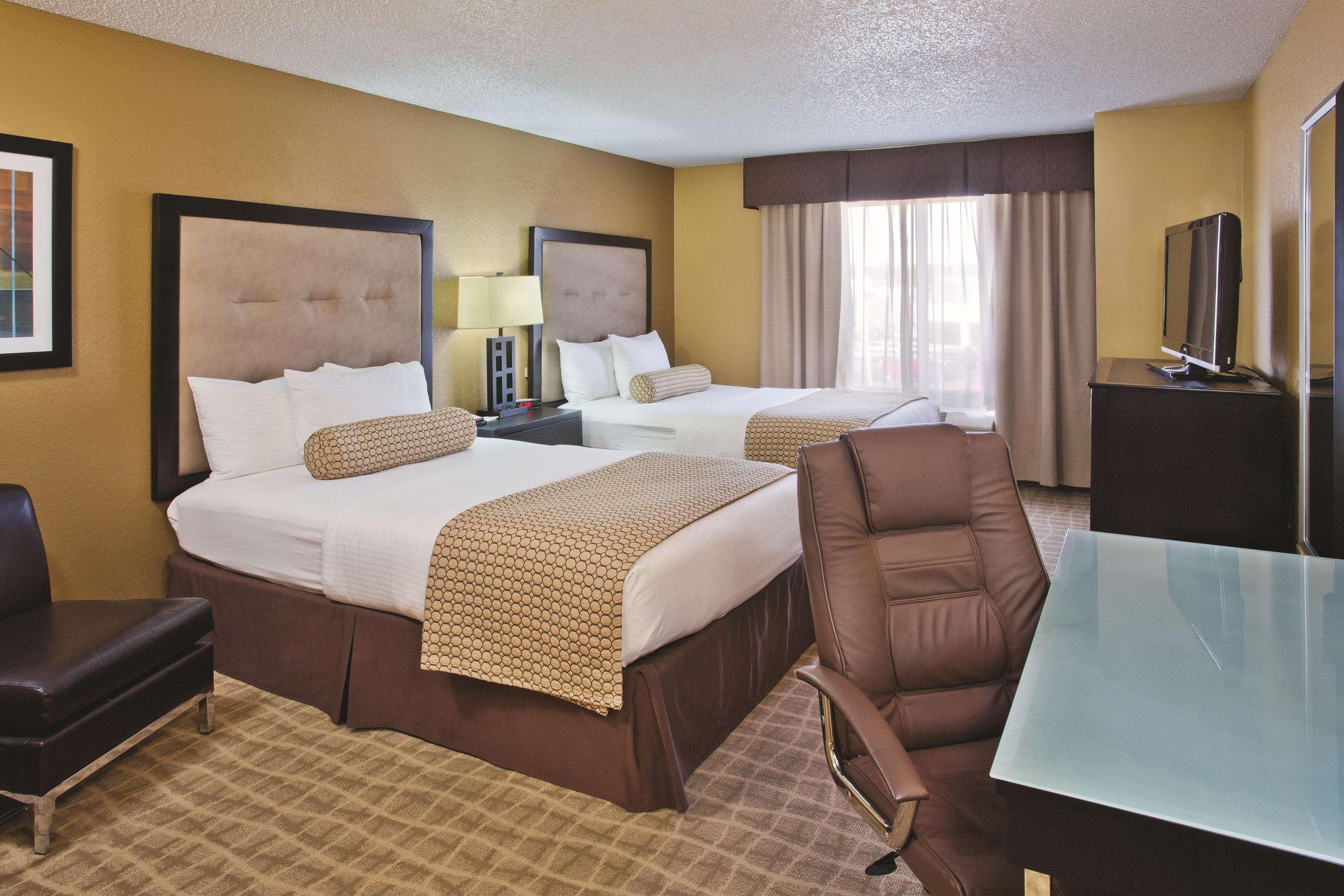 Hotel La Quinta By Wyndham Hot Springs Esterno foto