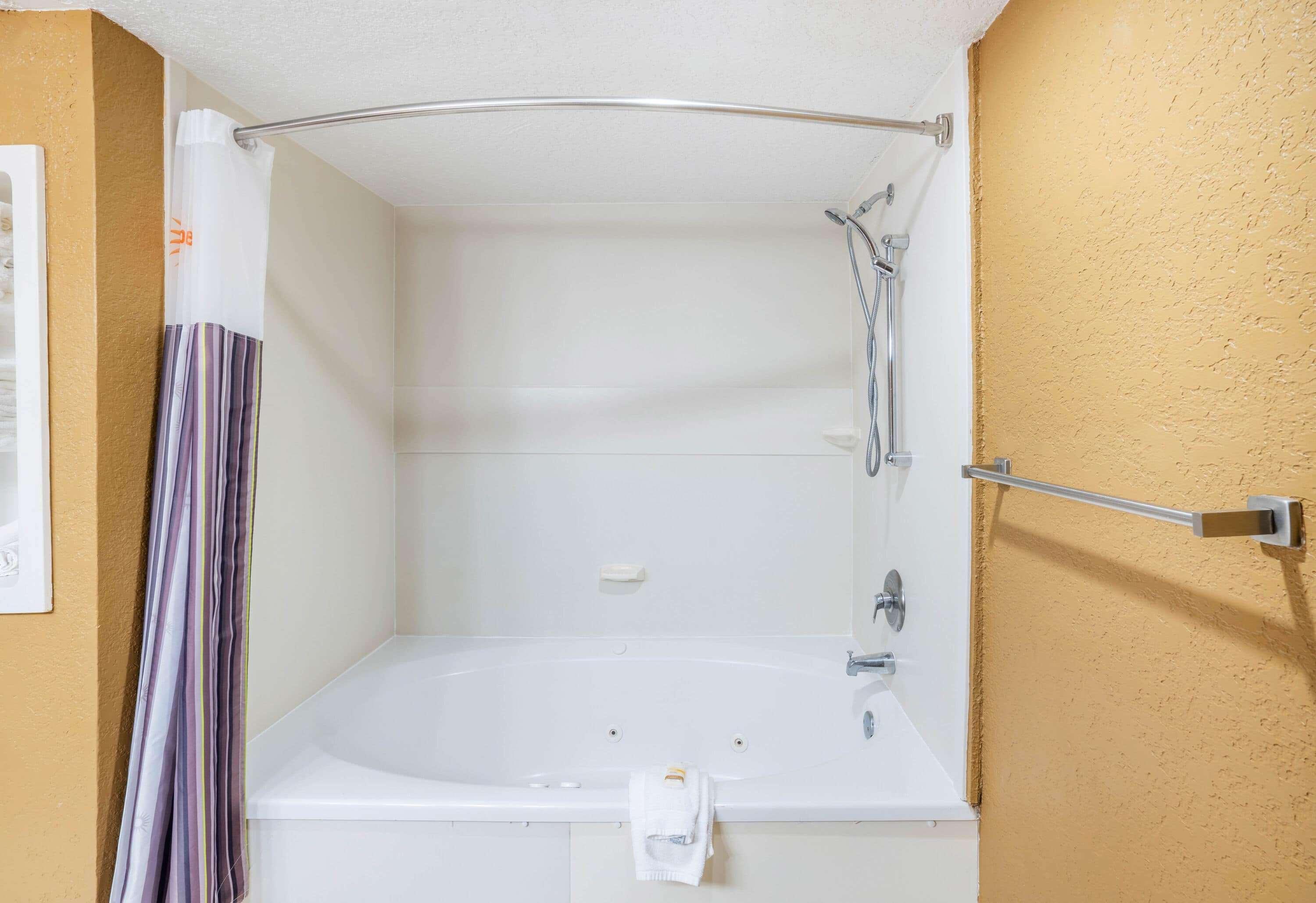 Hotel La Quinta By Wyndham Hot Springs Esterno foto