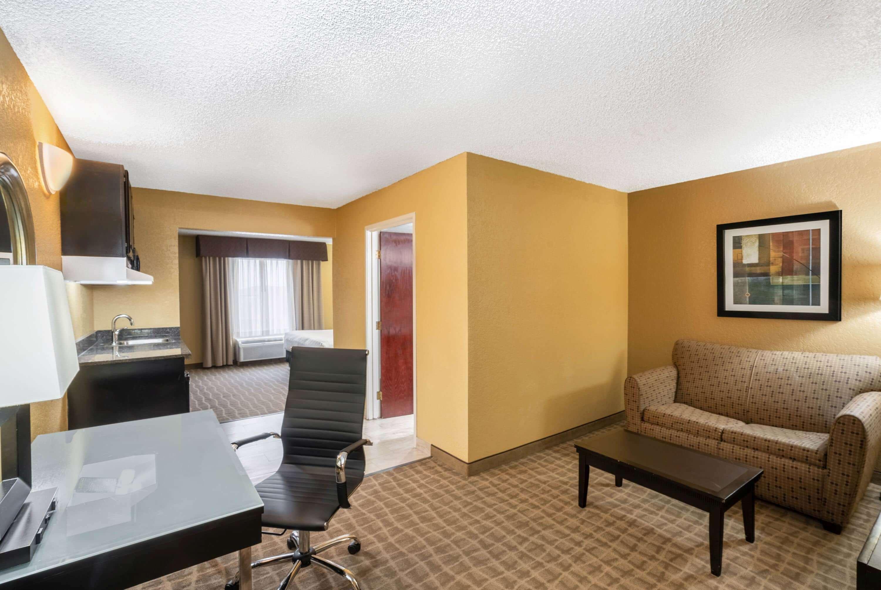 Hotel La Quinta By Wyndham Hot Springs Esterno foto